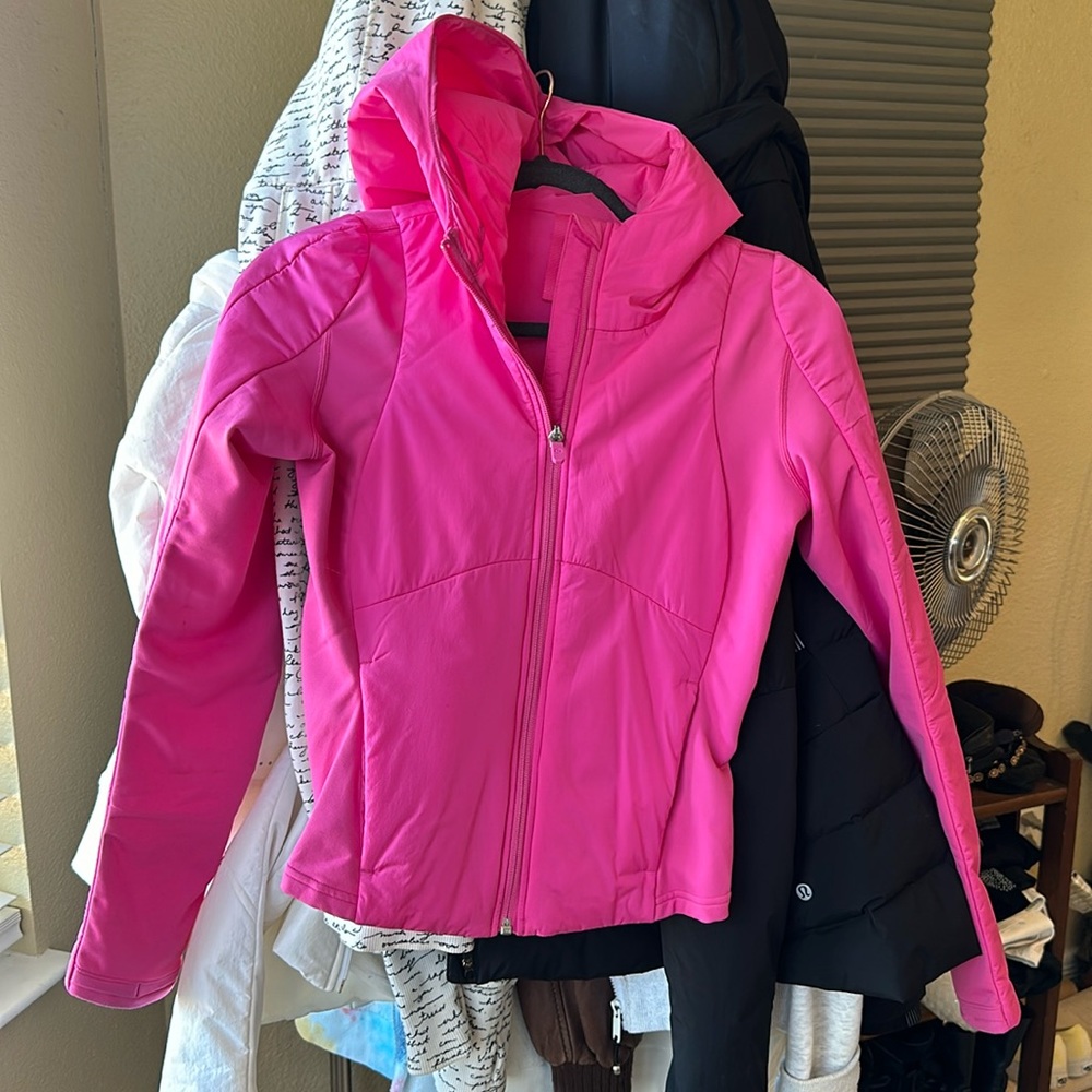 Lululemon Push Your Pace sonic pink jacket